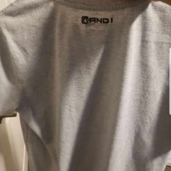 And1 shirt - Picture 3 of 3
